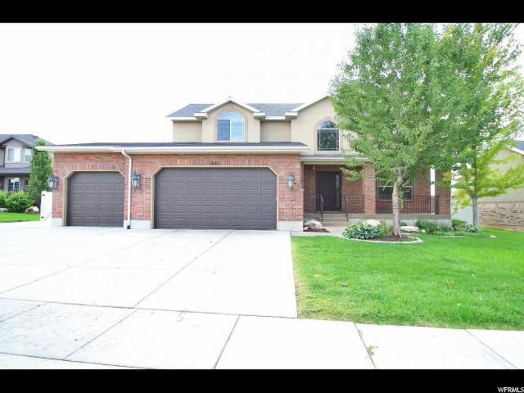 1685 W 925 S, Syracuse, UT 84075