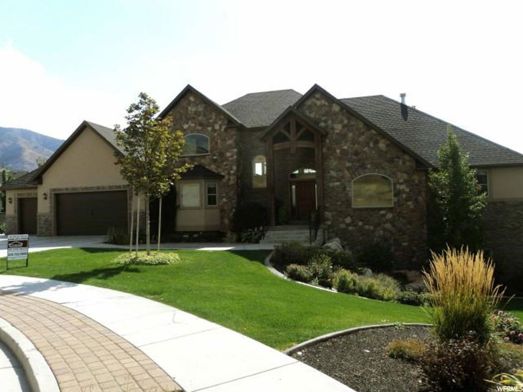 1996 E 3075 N, North Logan, UT 84341