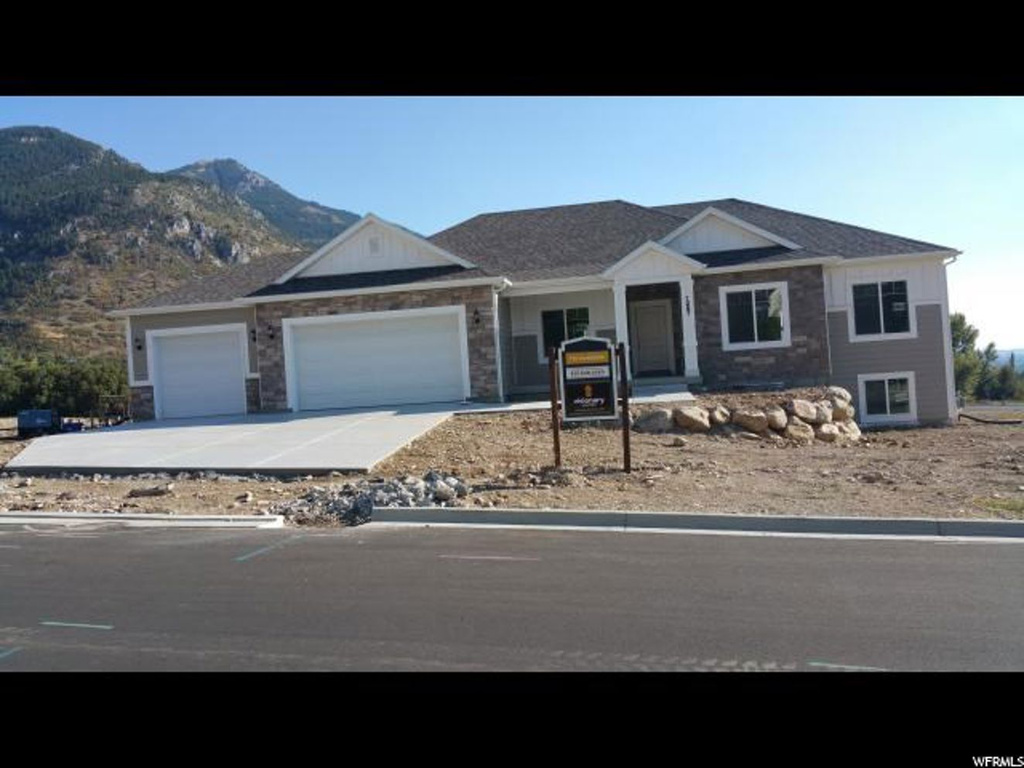 1257 E 2750 N, North Ogden, UT 84414