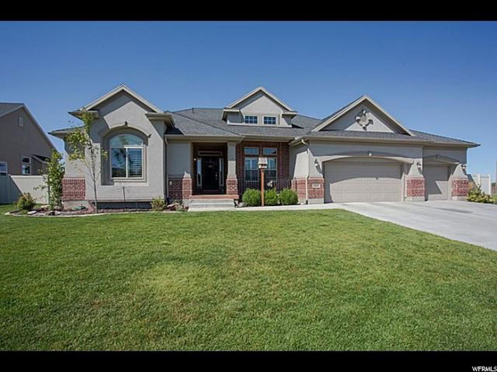 2431 N Cranefield, Clinton, UT 84015