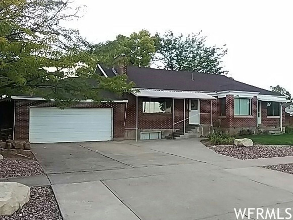 293 N 100 E, Roosevelt, UT 84066