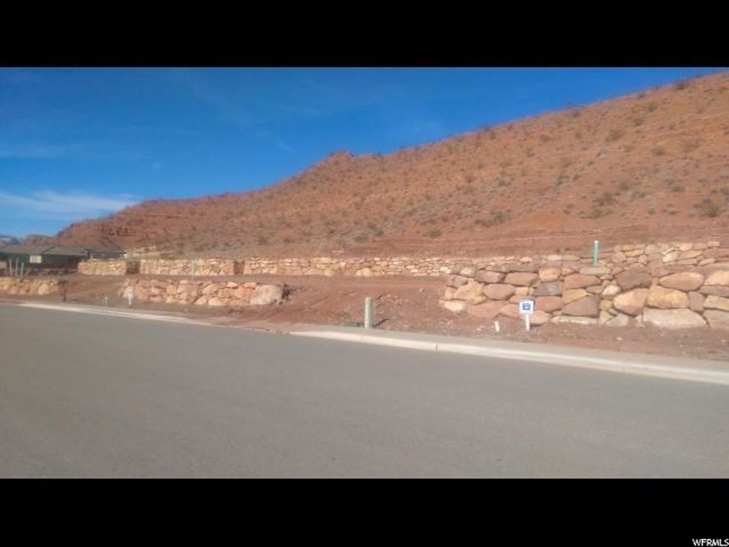 4 E Artesia Ter #4, St. George, UT 84770
