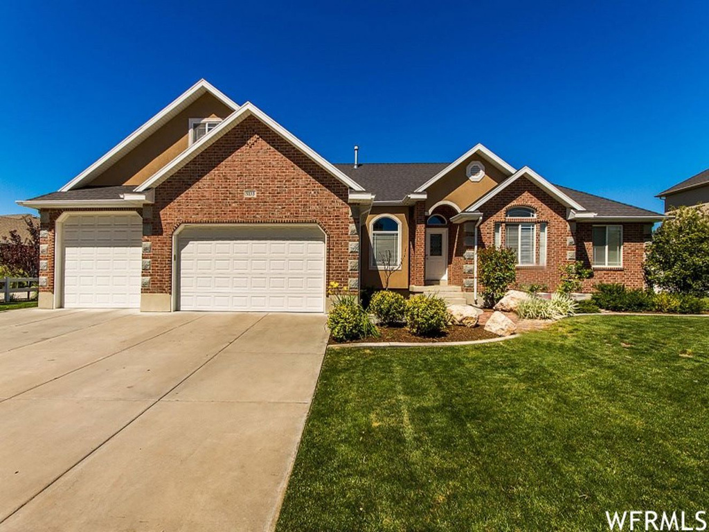 5133 S 5725 W, Hooper, UT 84315