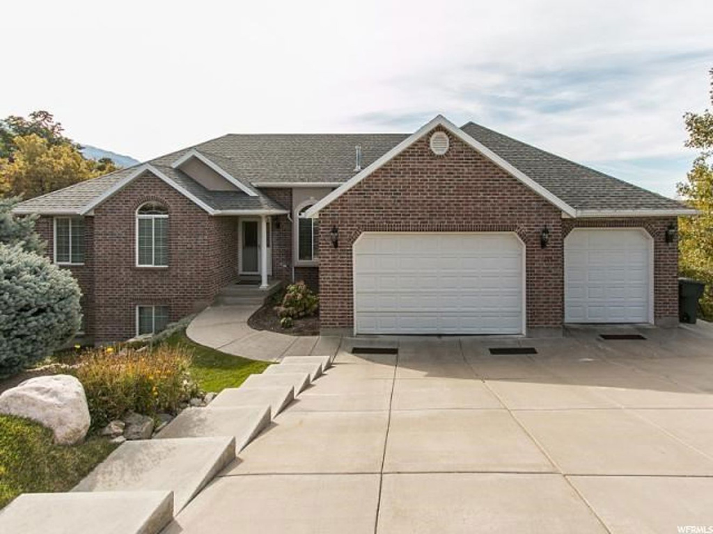 1895 E Mohawk Ln. #222, Ogden, UT 84403