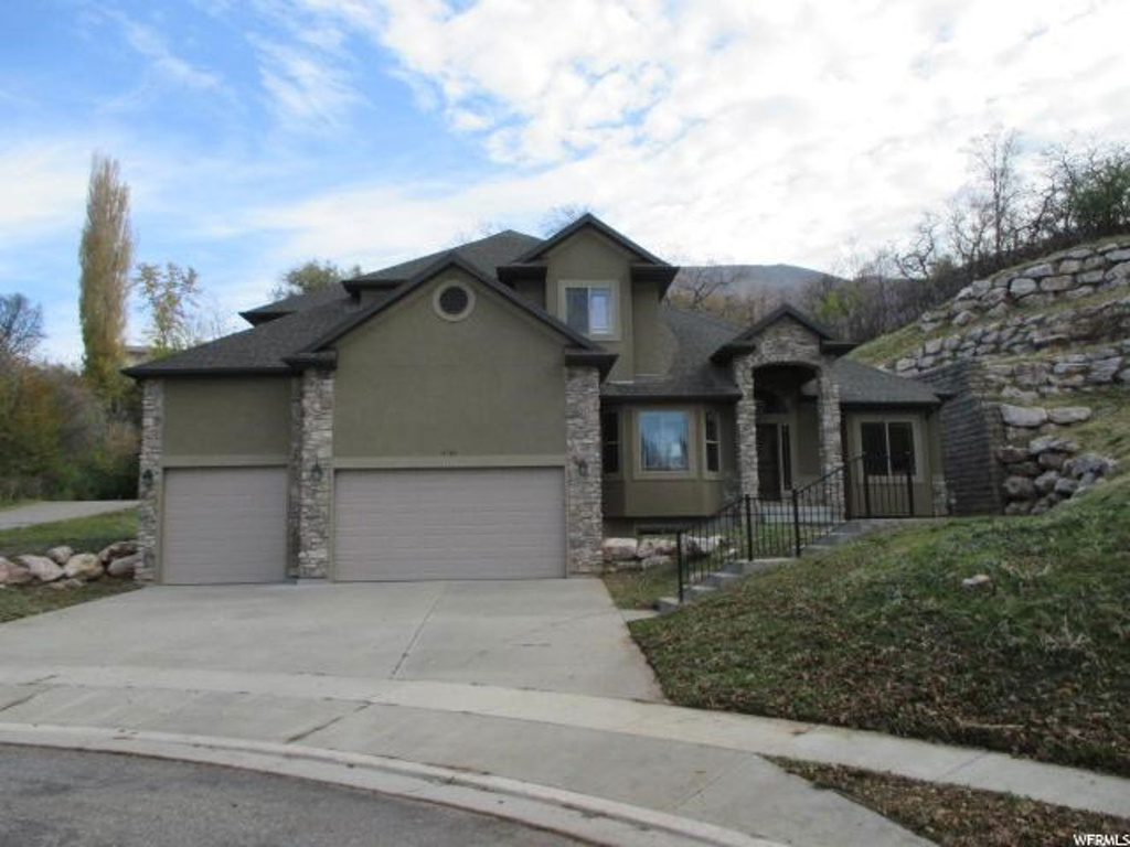 2784 E 2250 N, Layton, UT 84040