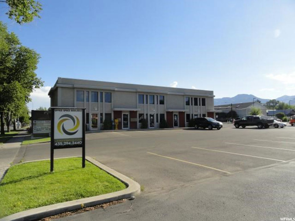 664 N Main St #102, Logan, UT 84321