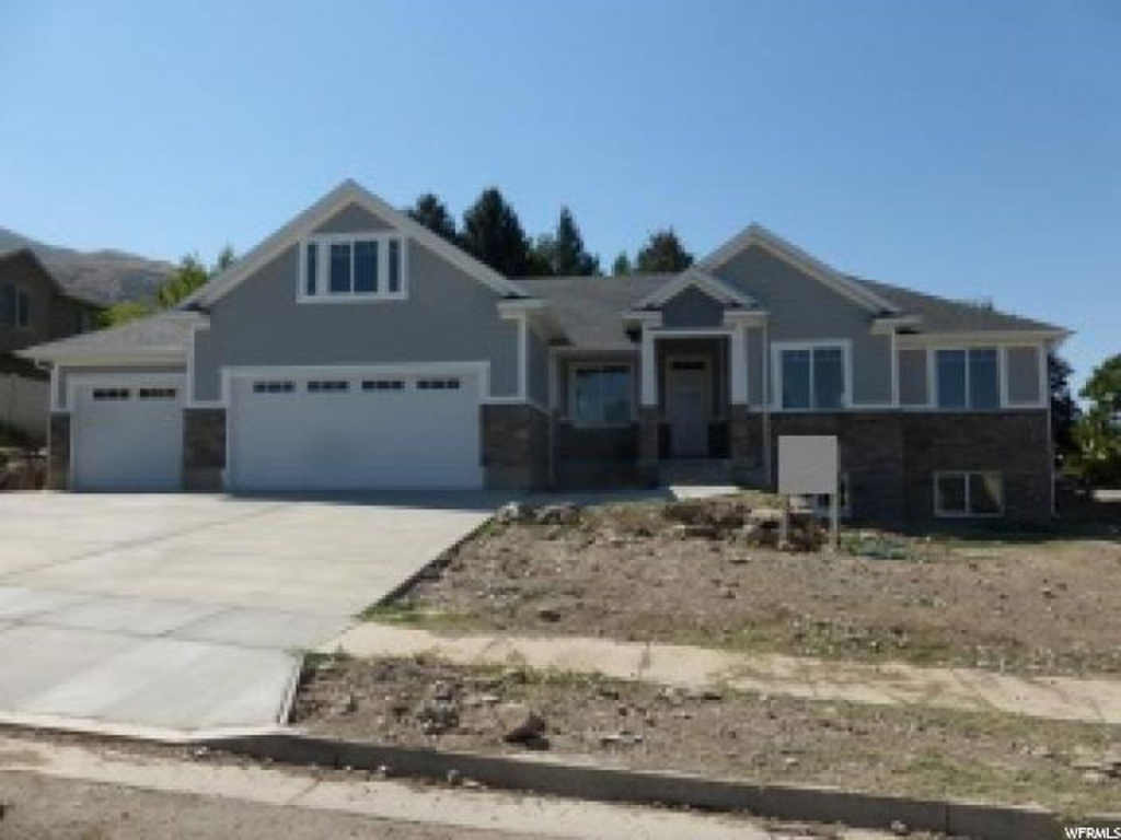 75 W 1500 S, Perry, UT 84302