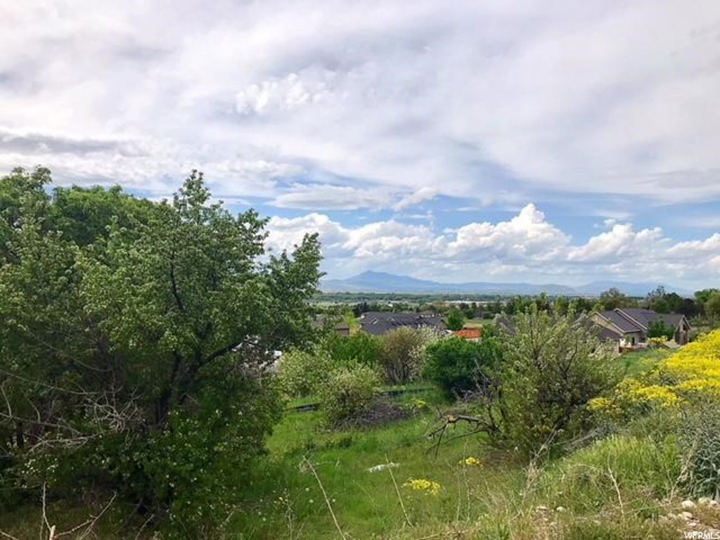 561 N 250 E #4, Millville, UT 84326