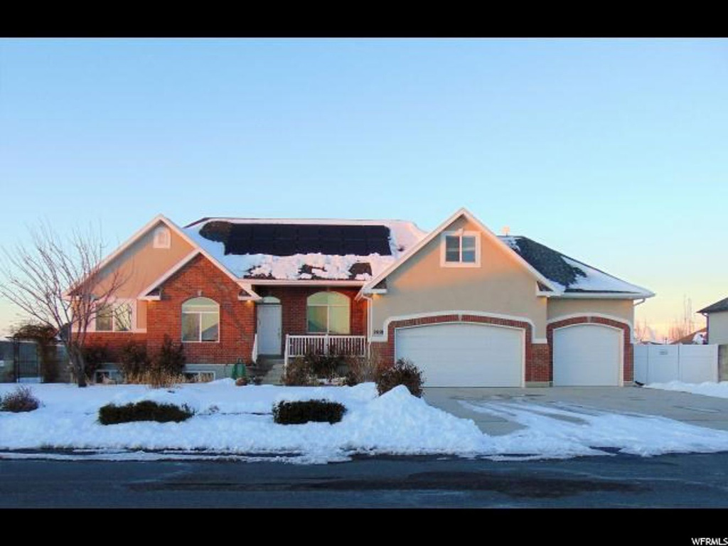 2658 W 2450 N, Clinton, UT 84015