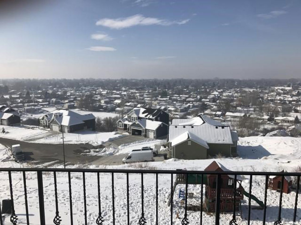 635 N 880 E, Springville, UT 84663