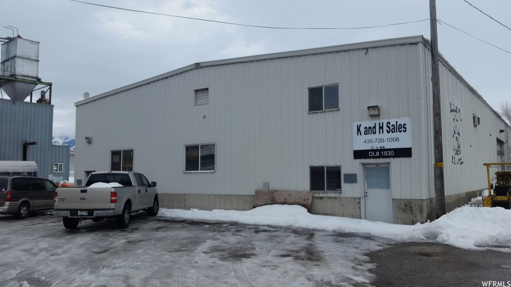 267 W Main St, Tremonton, UT 84337
