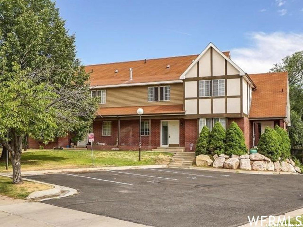 488 E 200 S #7B, Clearfield, UT 84015