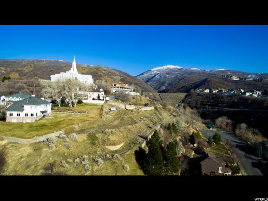 698 S Templeview Dr. E, Bountiful, UT 84010