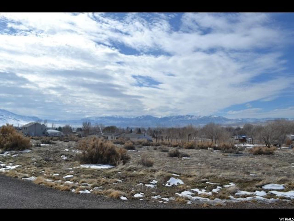 238 S 400 E #16, Monroe, UT 84754