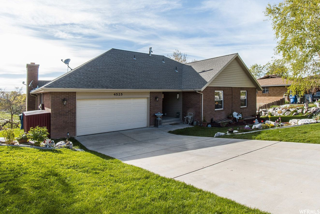 4525 S Taylor Ave E, Ogden, UT 84403