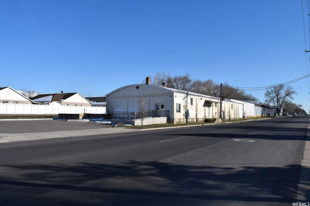 1572 N 1000 W, Clinton, UT 84015