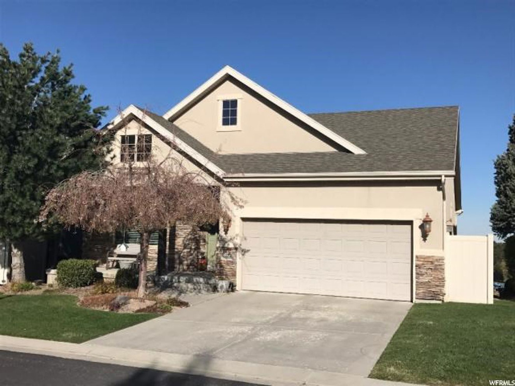 9668 S Bluffside Dr E, Sandy, UT 84092