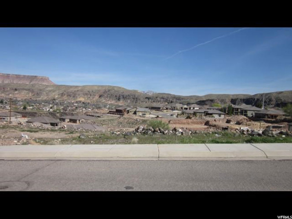 W #76, Hurricane, UT 84737