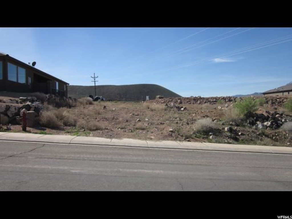 #64, Hurricane, UT 84737
