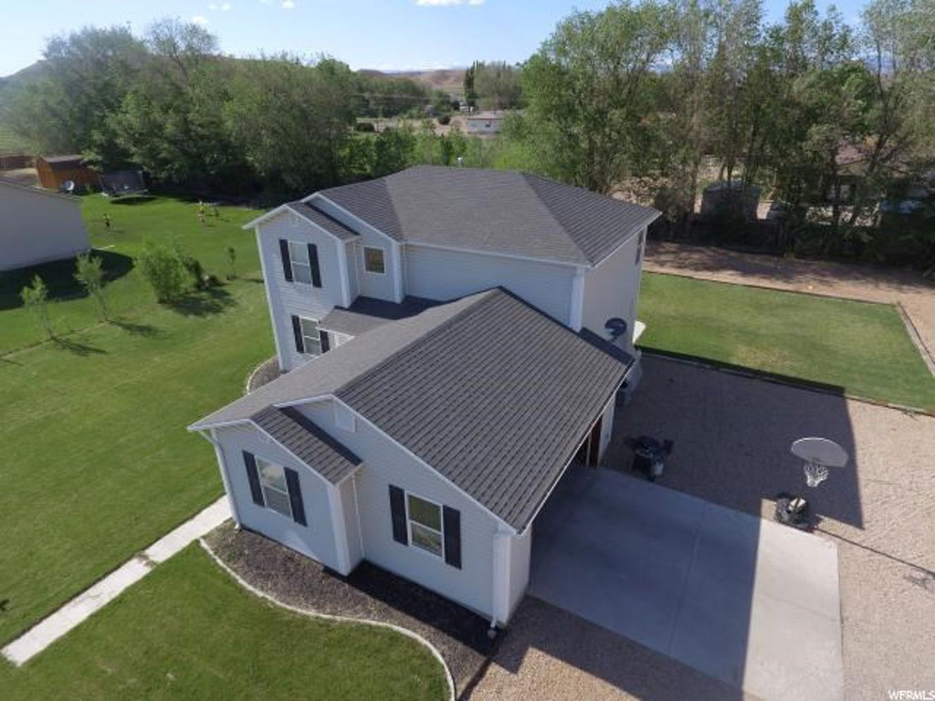 93 E 600 N, Roosevelt, UT 84066
