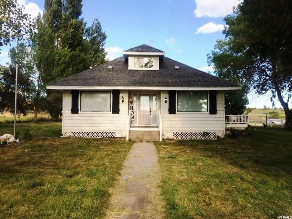 9366 N 9000 E, Tridell, UT 84076