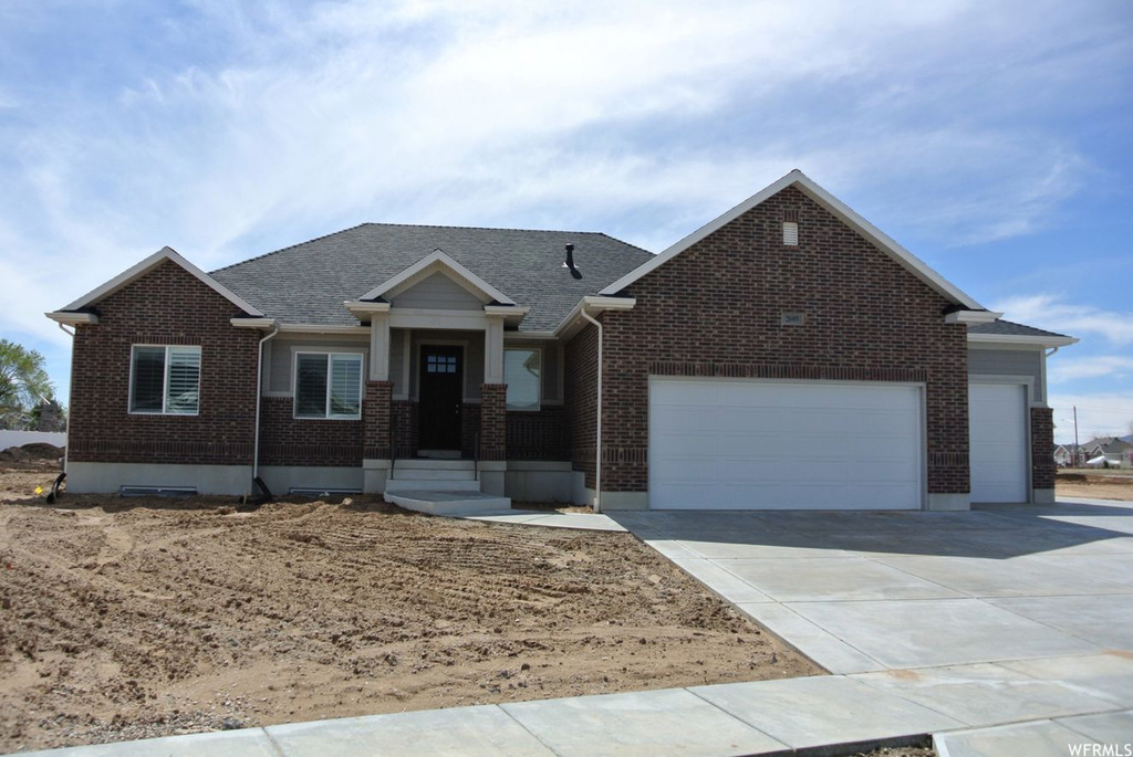 2693 W 900 N, Clinton, UT 84015