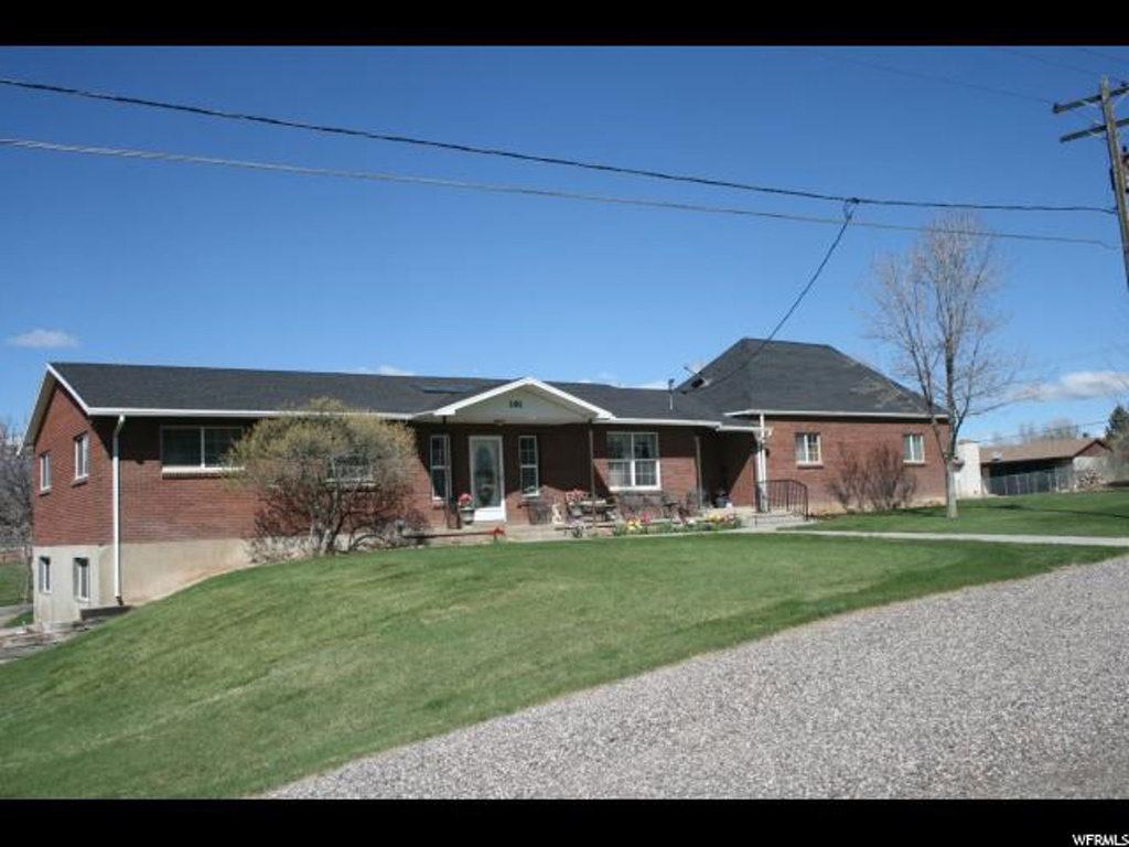 191 N 300 E, Moroni, UT 84646