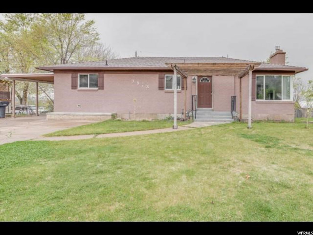 3973 S 2275 W, Roy, UT 84067