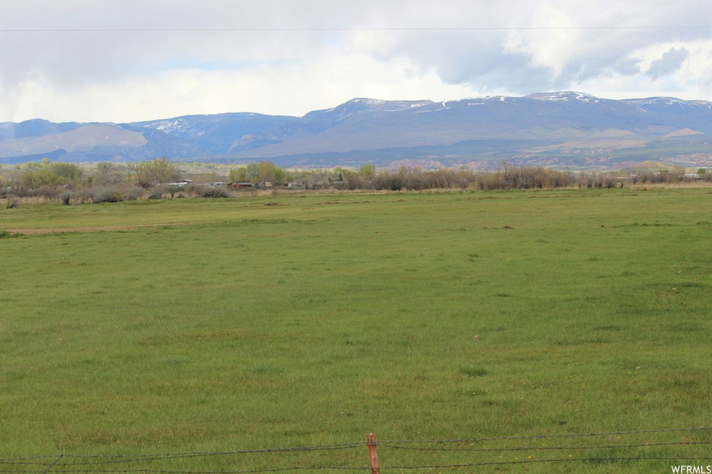 6141 N 8000 E, Lapoint, UT 84039