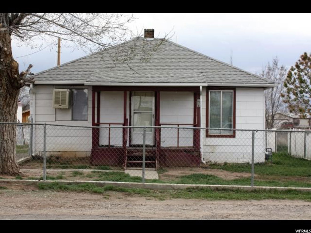 821 S 400 E, Price, UT 84501