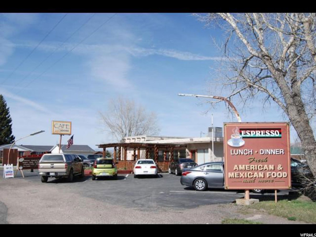 16 N Main St, Hatch, UT 84735