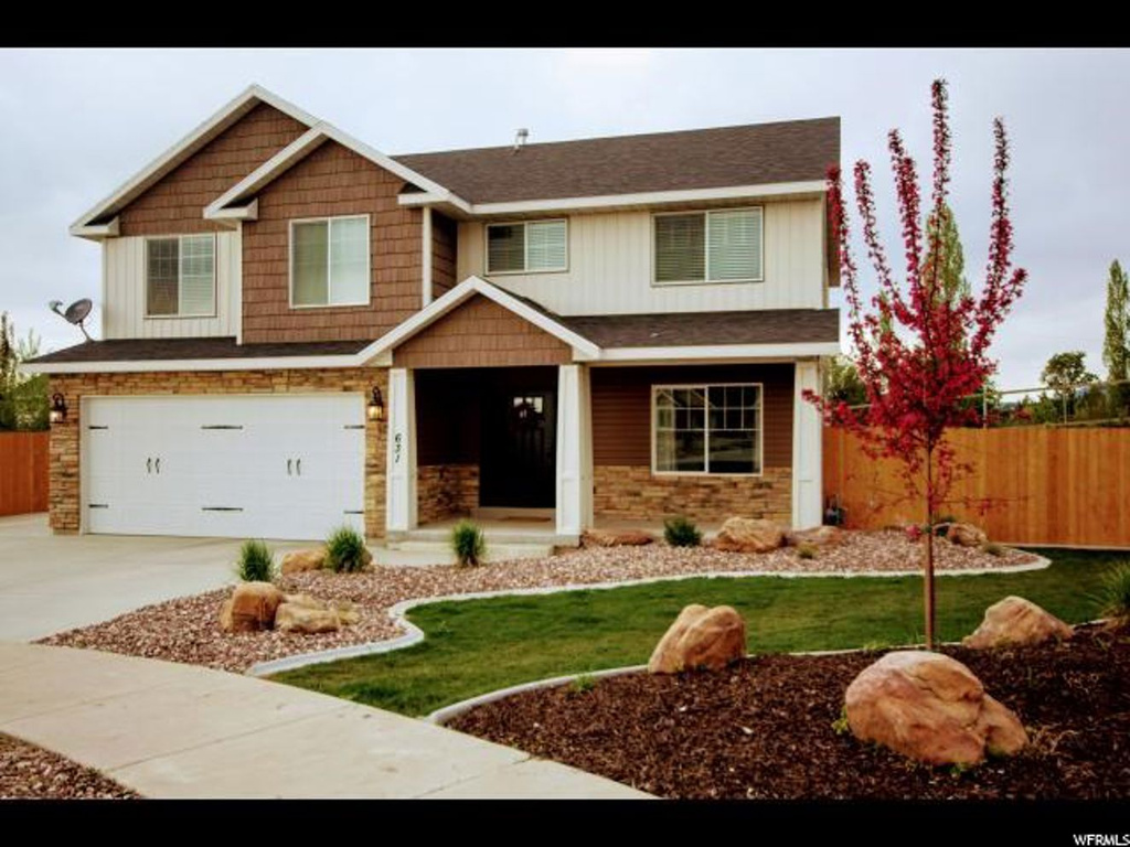 631 E Cove St S, Providence, UT 84332