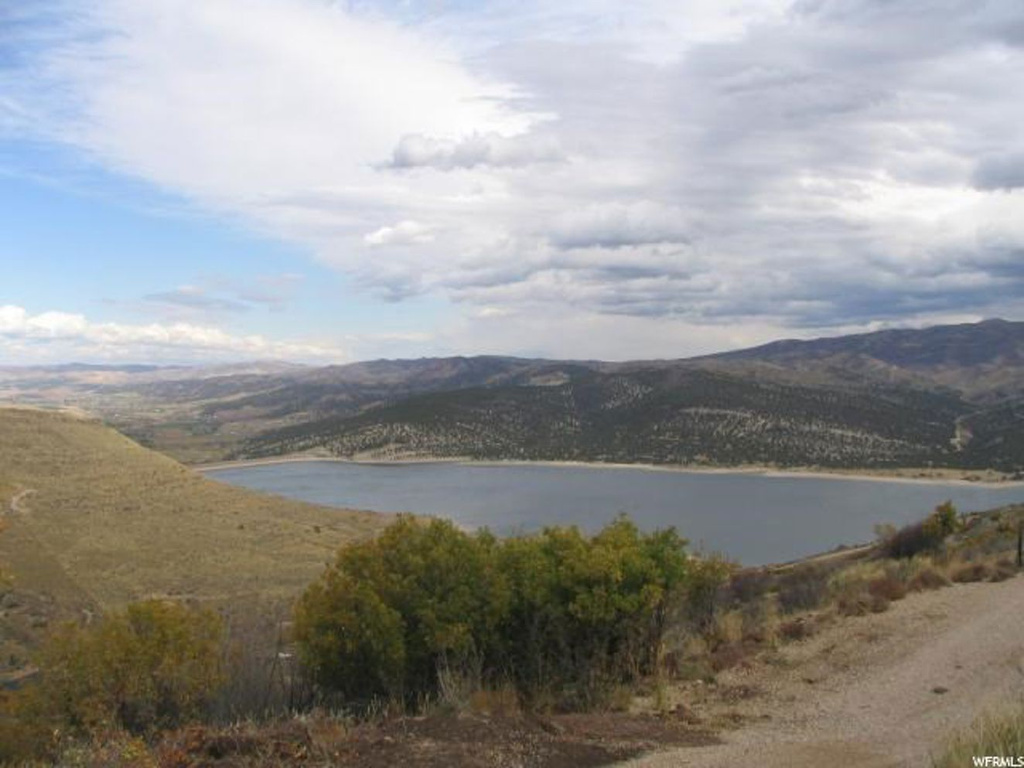 168 Valleyview ##168, Wanship, UT 84017