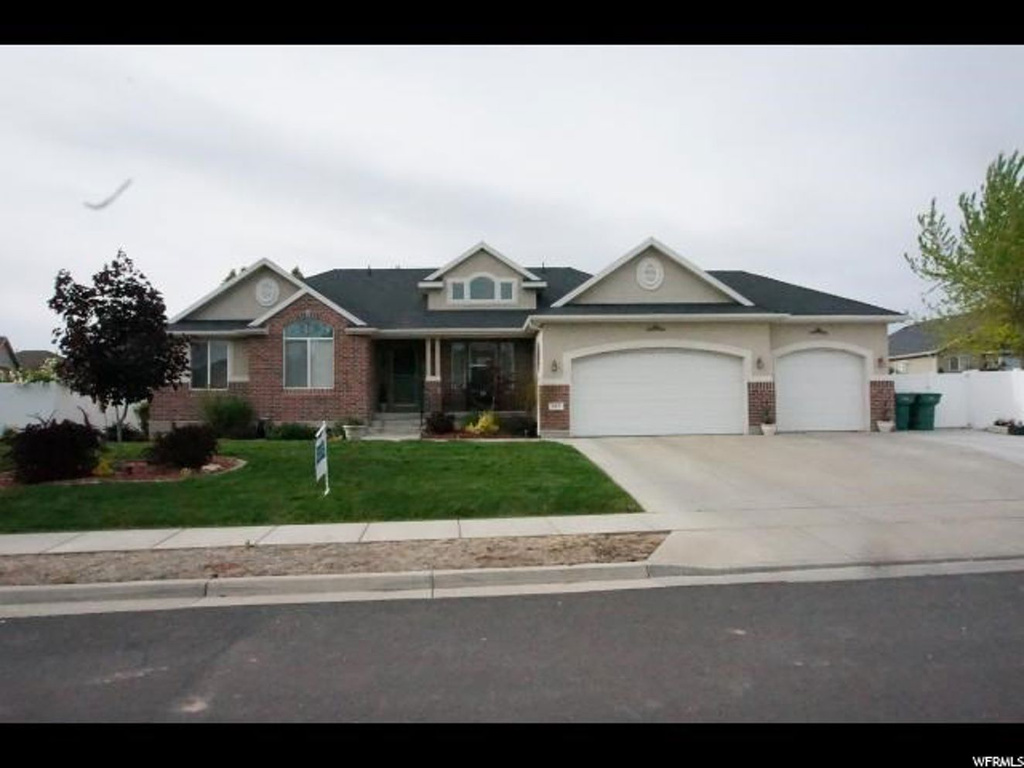 327 E 2025 S, Clearfield, UT 84015