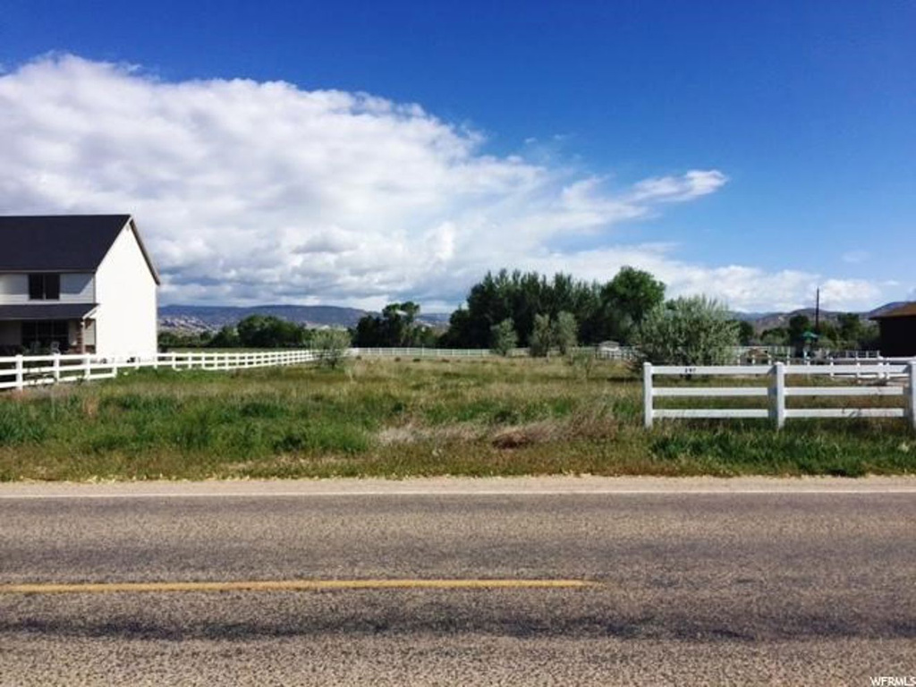 297 E 1500 N, Vernal, UT 84078