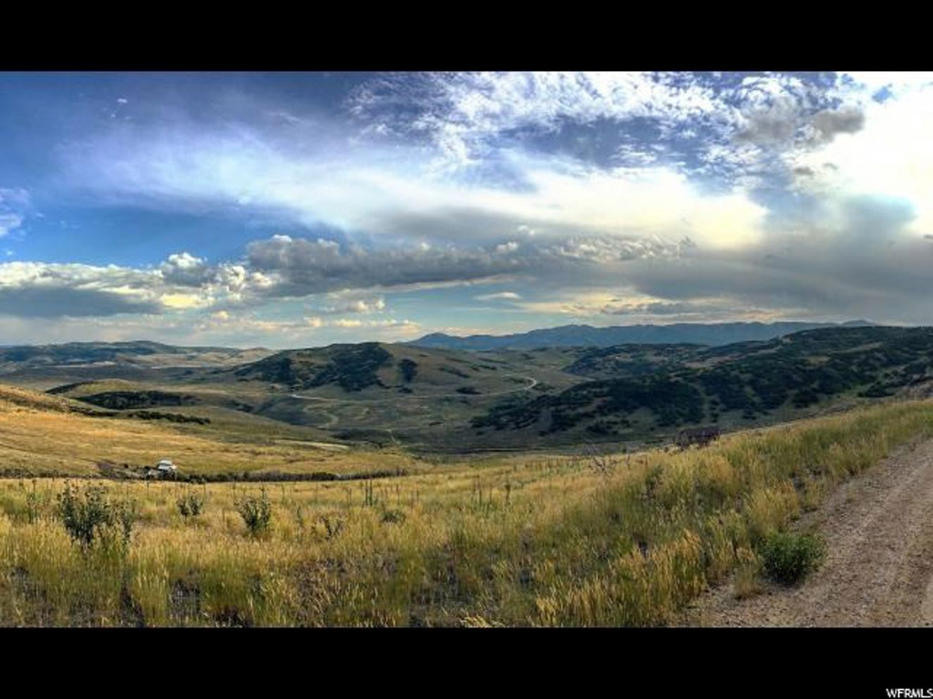 4405 S Oakview Dr #210B, Wanship, UT 84017