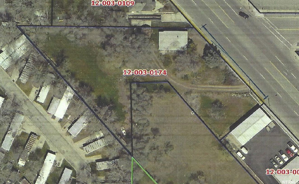 452 S State St, Clearfield, UT 84015