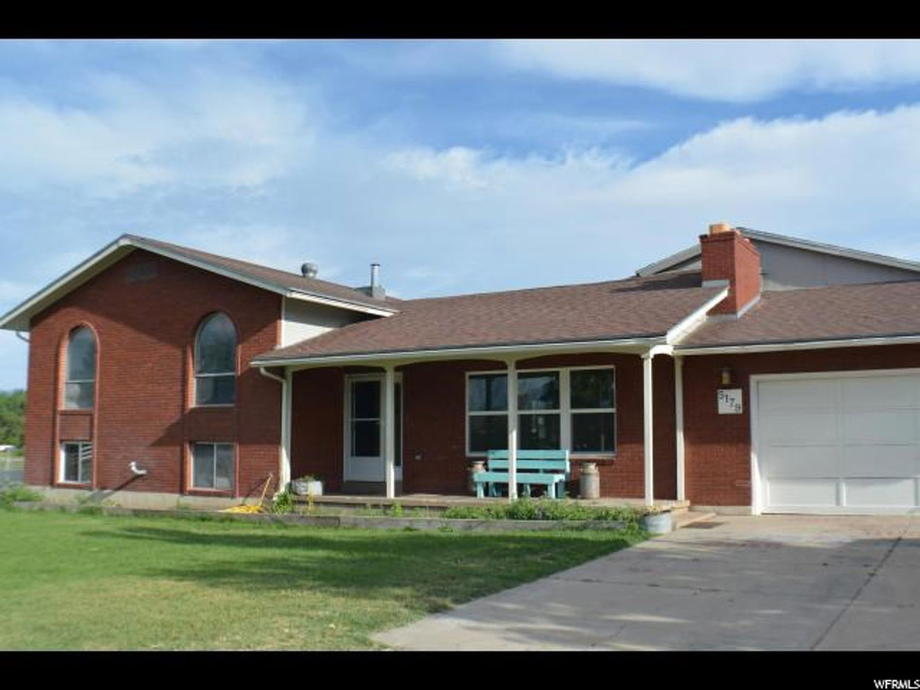 5179 W 4250 S, Hooper, UT 84315