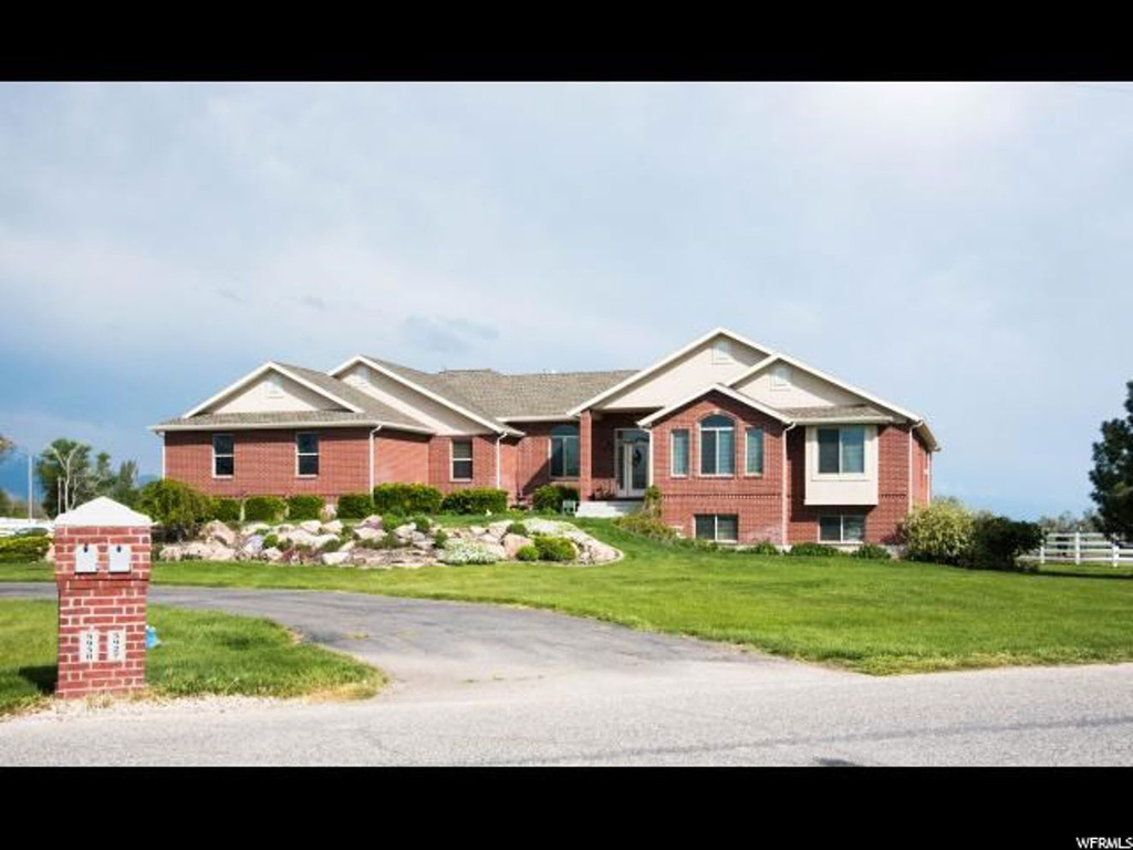 5930 S 7100 W, Hooper, UT 84315