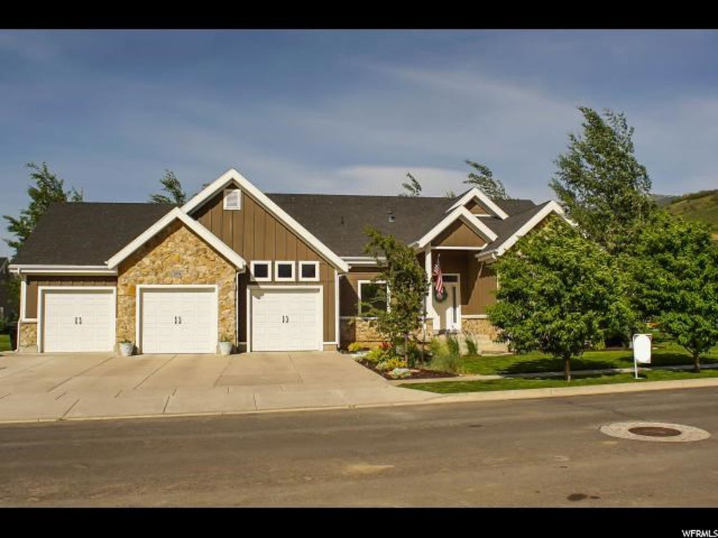5896 Exeter Dr, Mountain Green, UT 84050