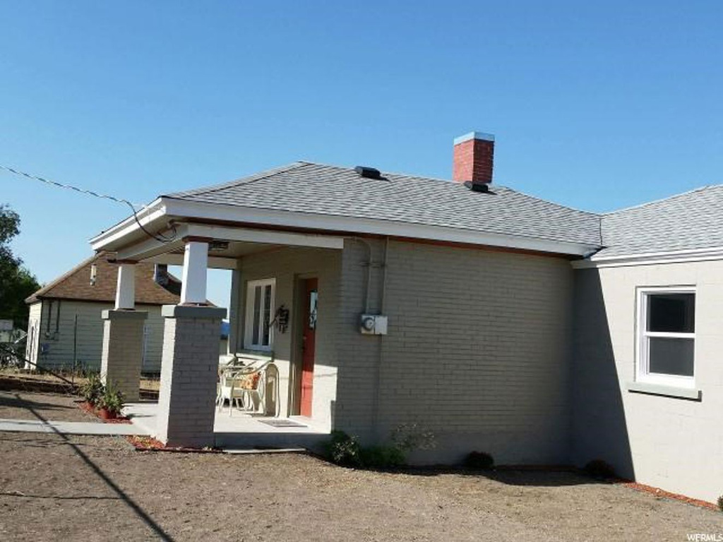 369 N 200 W, Moroni, UT 84646