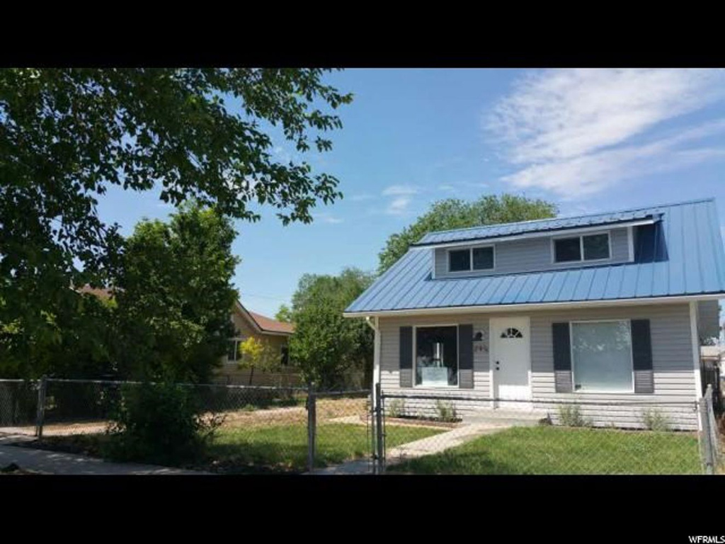 245 N 100 E, Roosevelt, UT 84066