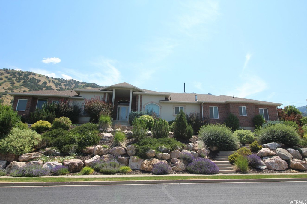 130 S Sherwood Dr E, Providence, UT 84332
