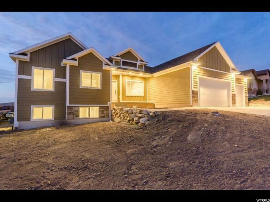 1043 E Juniper Rdg S, Smithfield, UT 84335