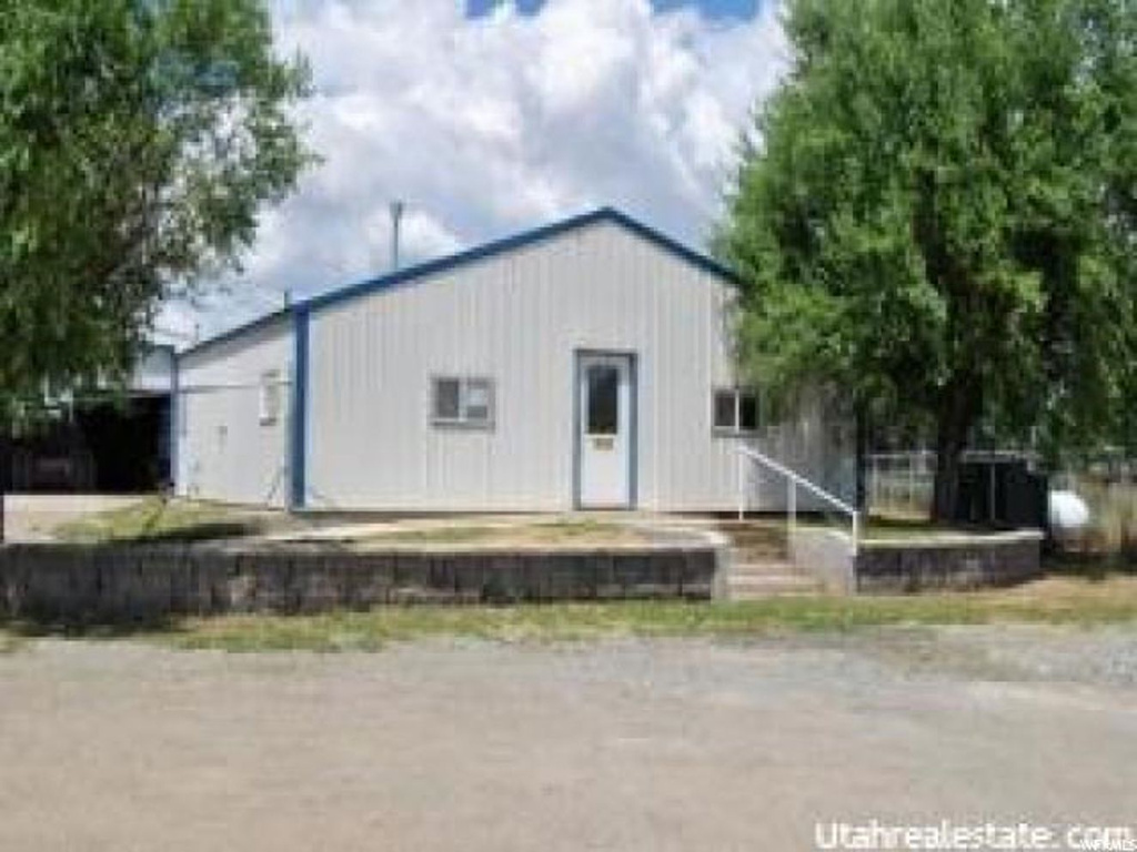 1294 S 1100 E, Vernal, UT 84078