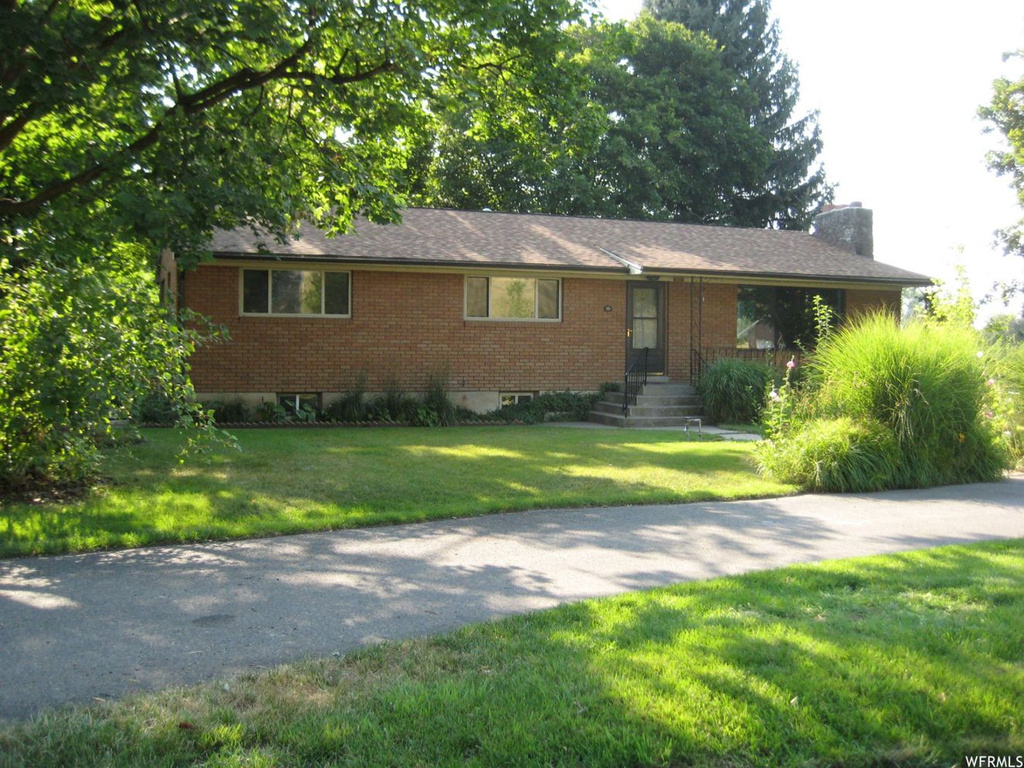 323 N 300 E, Providence, UT 84332