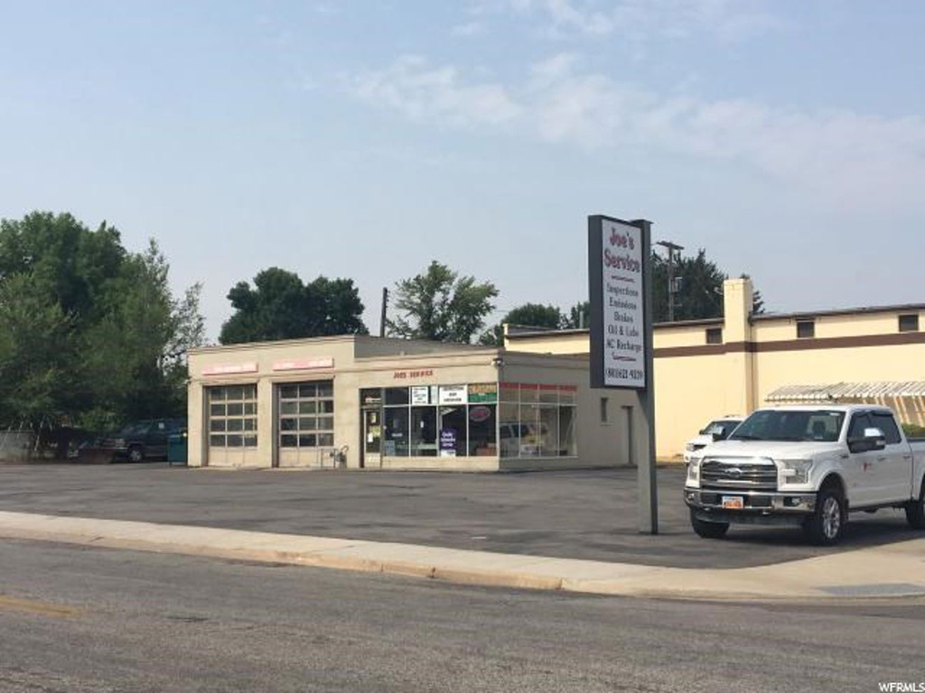 3707 S Quincy Ave E, Ogden, UT 84403