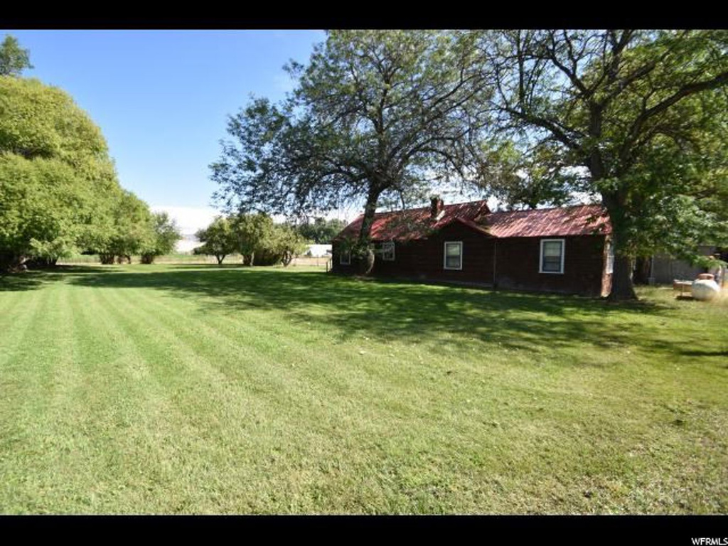 9800 E 4000 S, Jensen, UT 84035