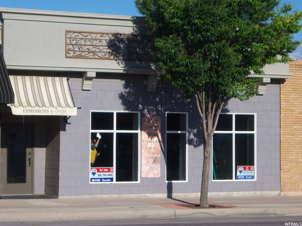 170 N Main St, Richfield, UT 84701