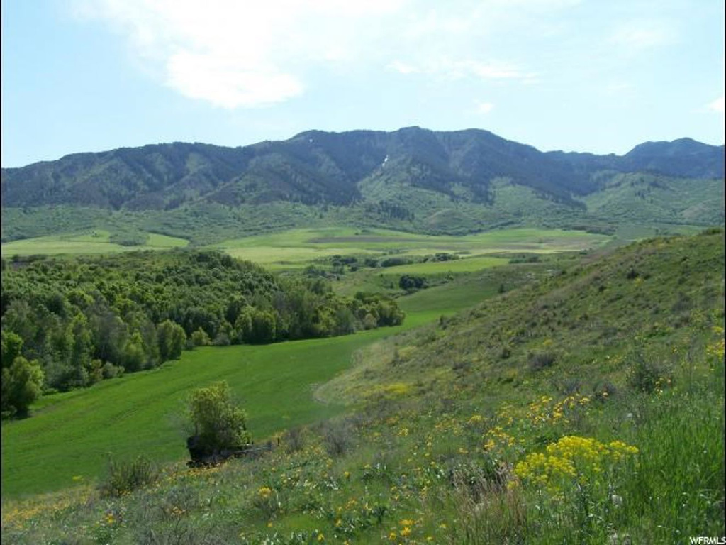 Clarkston, UT 84305